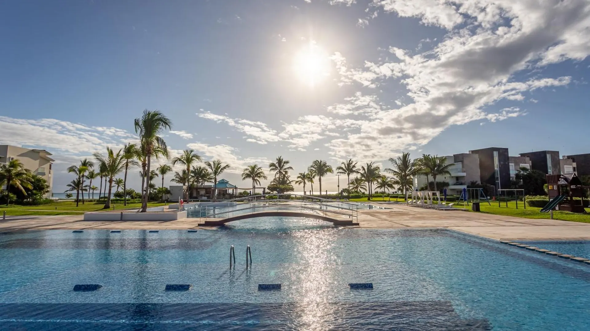 Casa Aruba 403N Apts Playa del Carmen Mexiko