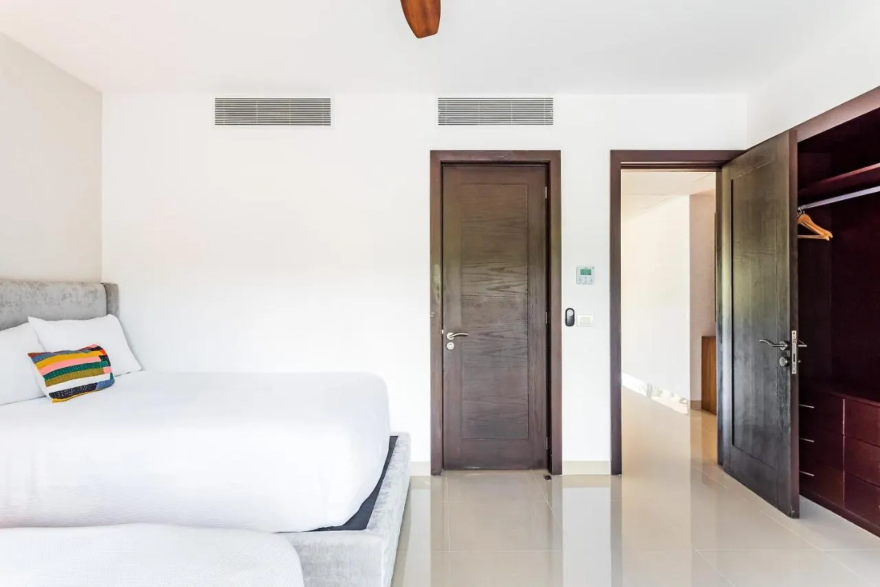 Casa Aruba 403N Apts プレヤデルカーメン メキシコ