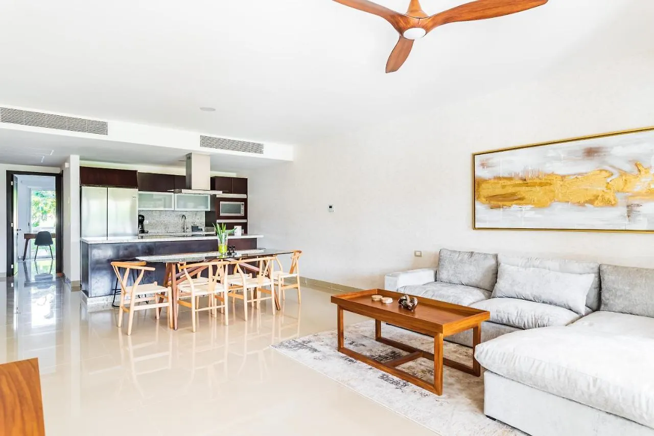 アパート Casa Aruba 403N Apts プレヤデルカーメン メキシコ